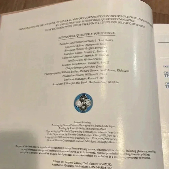 GM Collectors Book - Picture 6 of 8